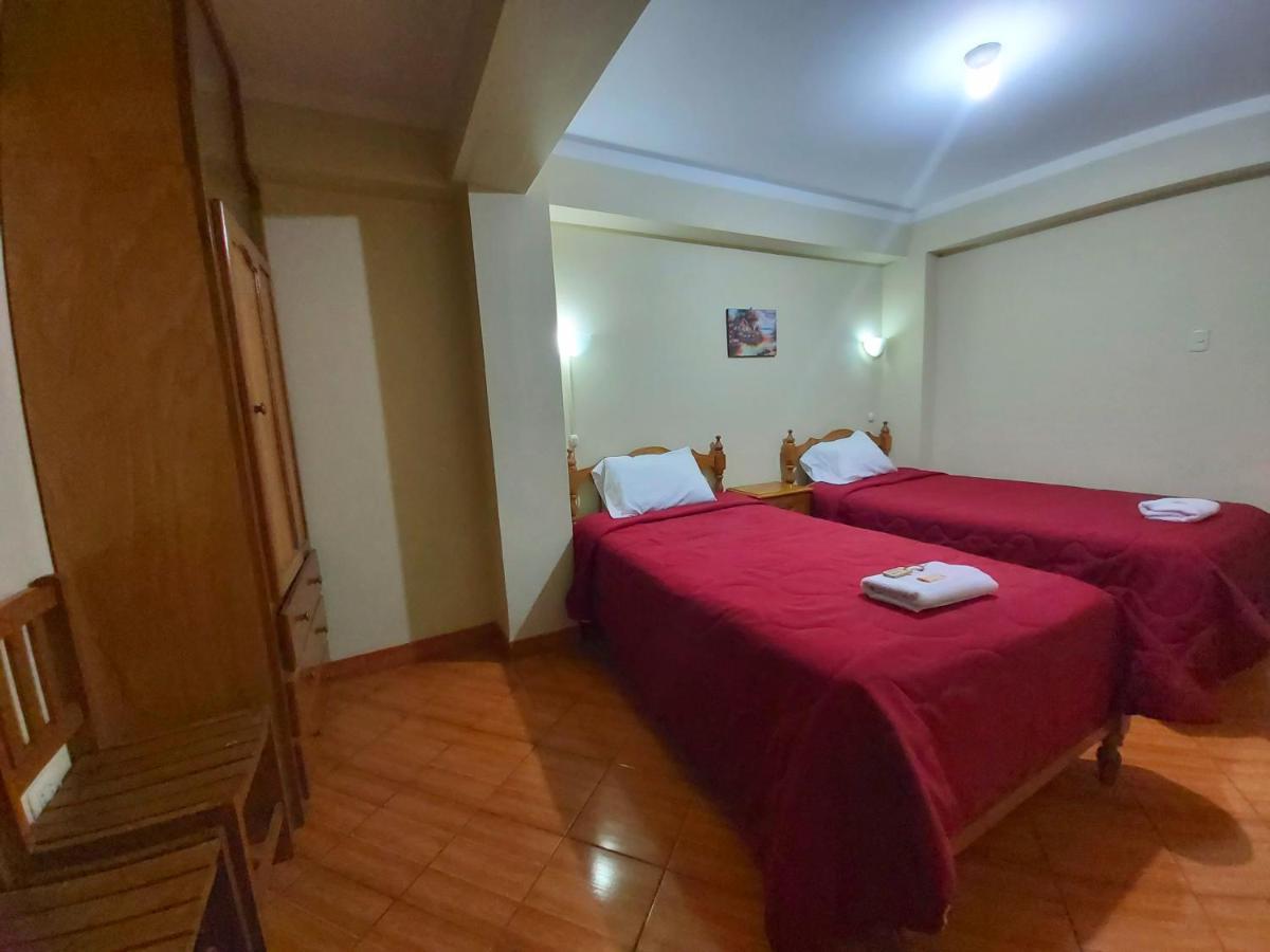 Lhotse Hostel B&B Уарас Экстерьер фото