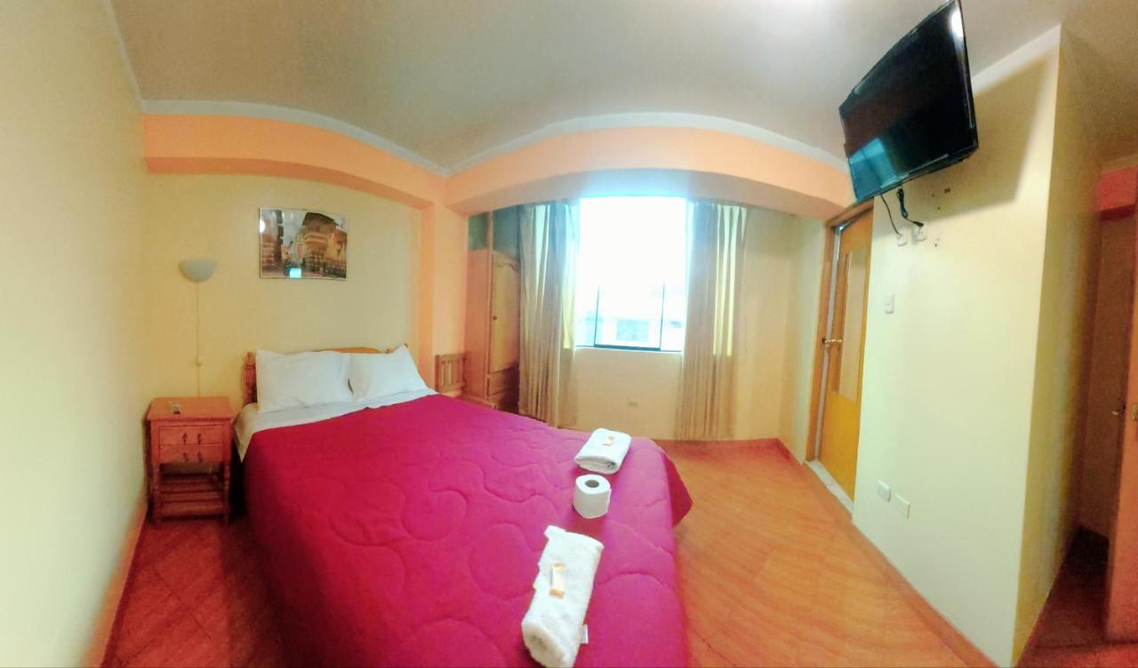 Lhotse Hostel B&B Уарас Экстерьер фото