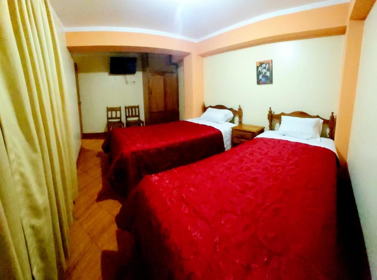 Lhotse Hostel B&B Уарас Экстерьер фото