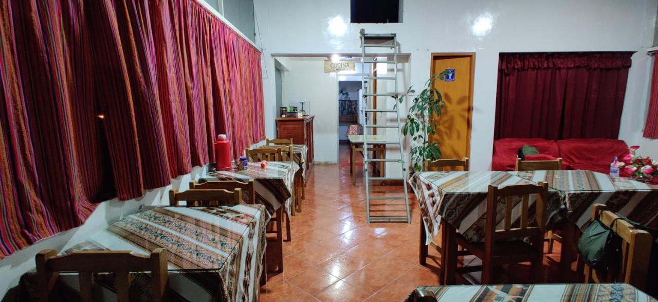 Lhotse Hostel B&B Уарас Экстерьер фото