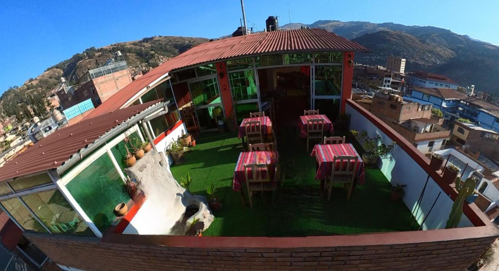 Lhotse Hostel B&B Уарас Экстерьер фото