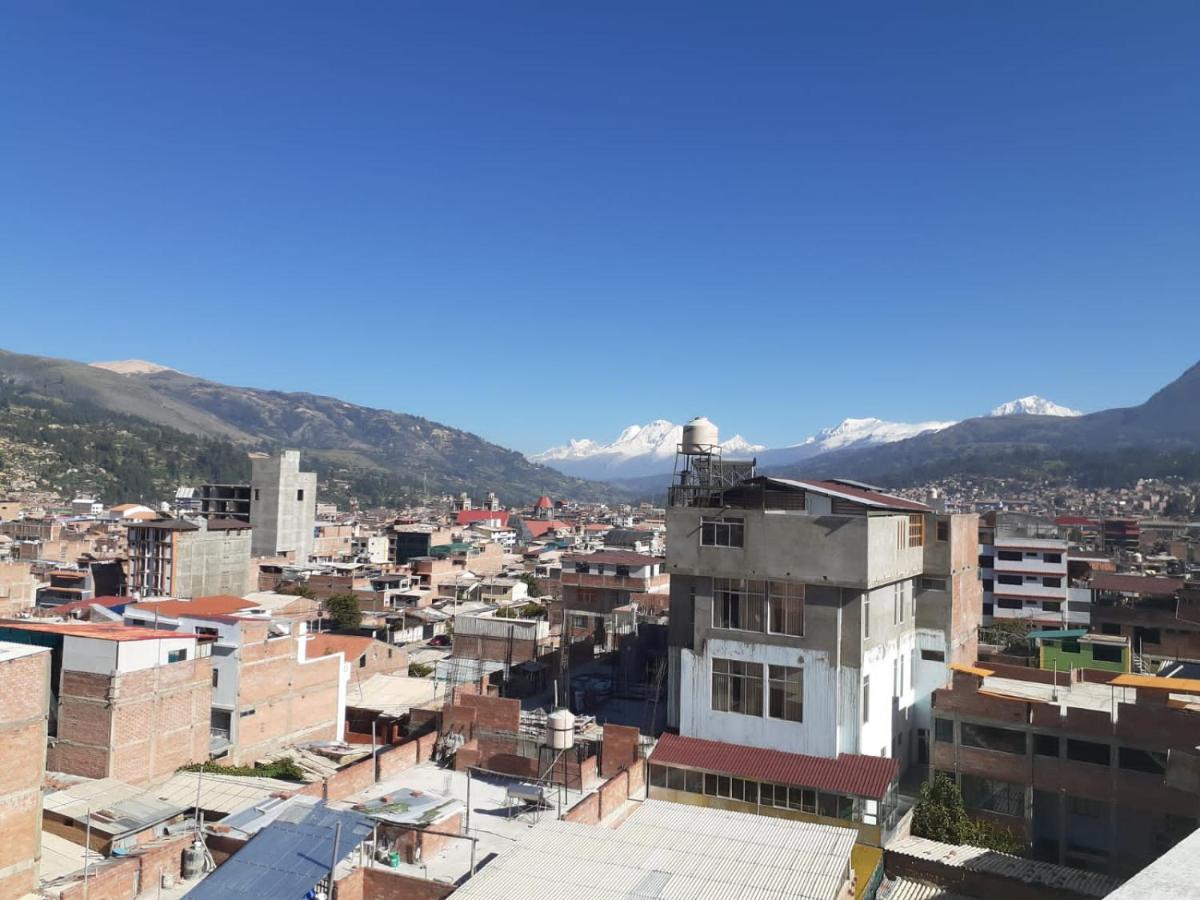 Lhotse Hostel B&B Уарас Экстерьер фото